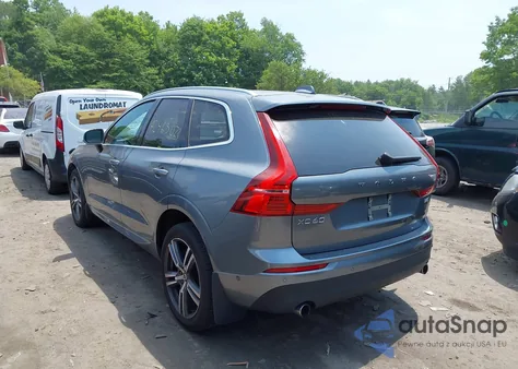 2018 Volvo Xc60 T6/Momentum z USA, uszkodzony, nr VIN YV4A22RK7J1010239